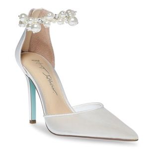 Betsey Johnson Ellah White Bridal Pump